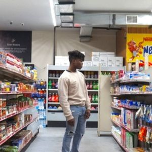 Meet your Posher, Yvette